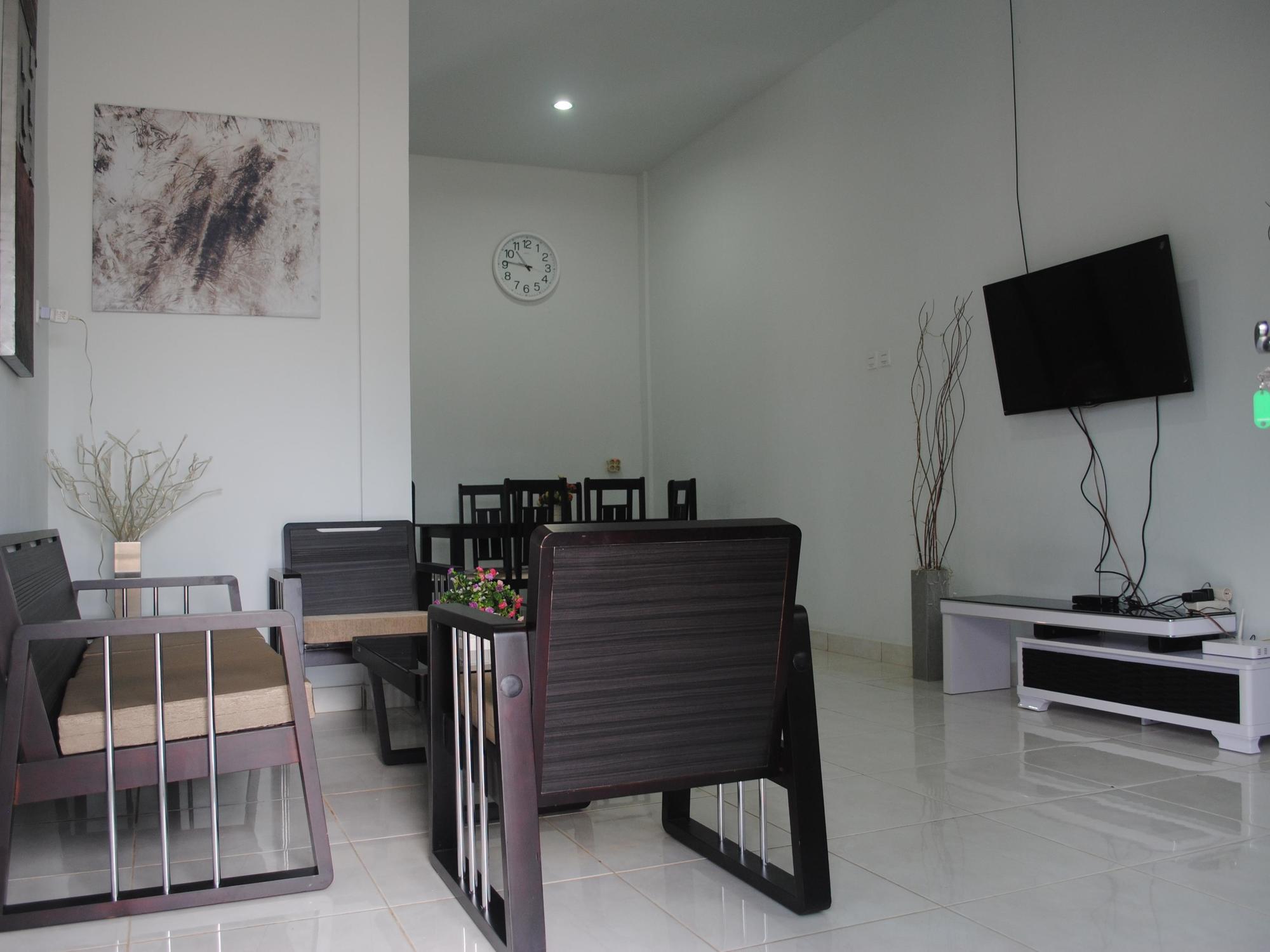 Golden Hawaii Villa Singkawang Exterior foto